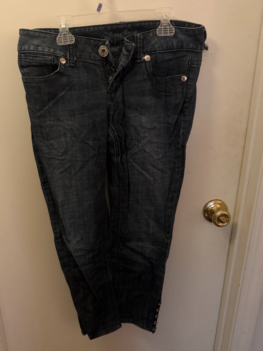 Guess Low-Rise Jeans W 28